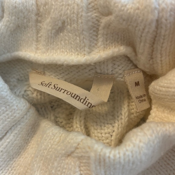 Soft Surroundings Winter Ivory Cable Knit Mock Neck Sweater - Picture 4 of 11